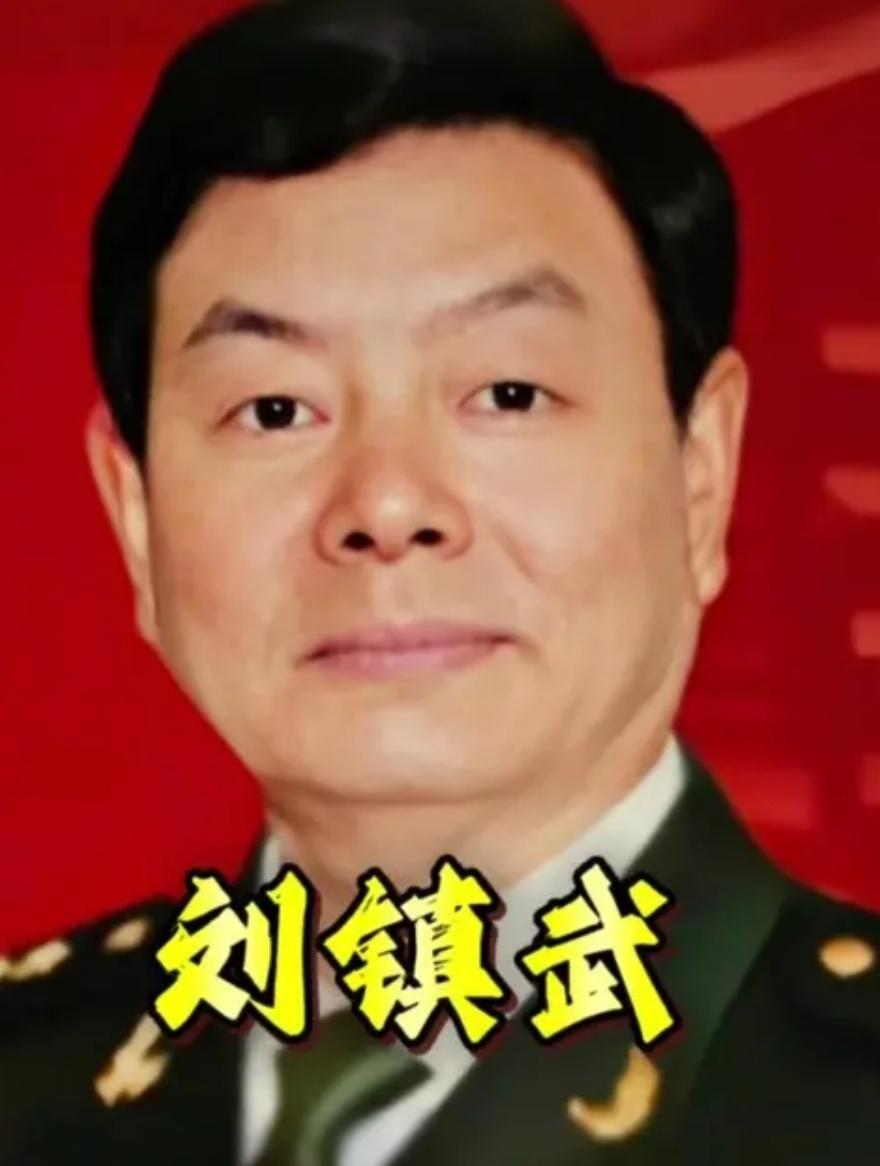 有记者问了驻香港部队司令员刘镇武这样一个有趣的问题，假如有一位香港少女看上了你们