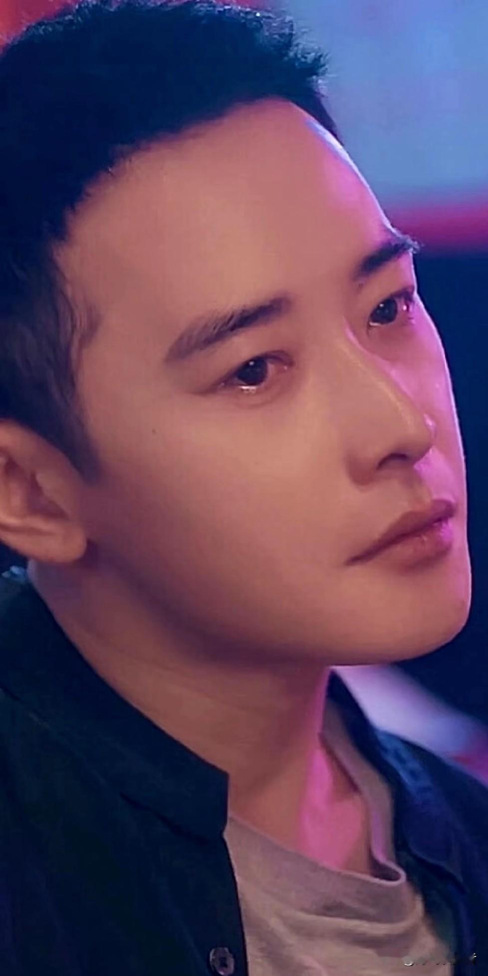 一觉睡醒娱乐圈最难过的人出现了不是41岁的已婚女星唐嫣，竟然是唐嫣的老公罗