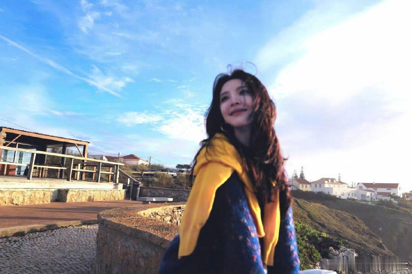 姐姐不哭，我们大家陪着你一起走下去！｜章若楠