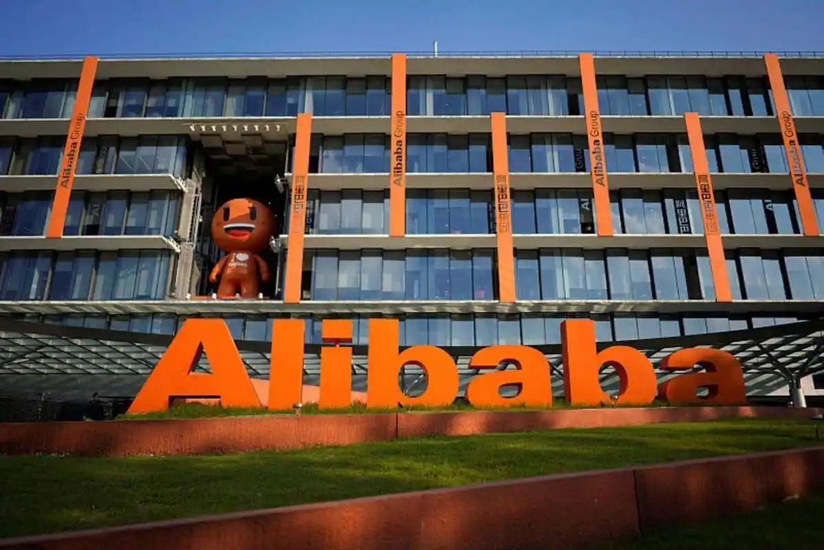 阿里抢AI赛道却踩了大坑？千亿投入未碰核心，投资人早离场不少人都在问：这
