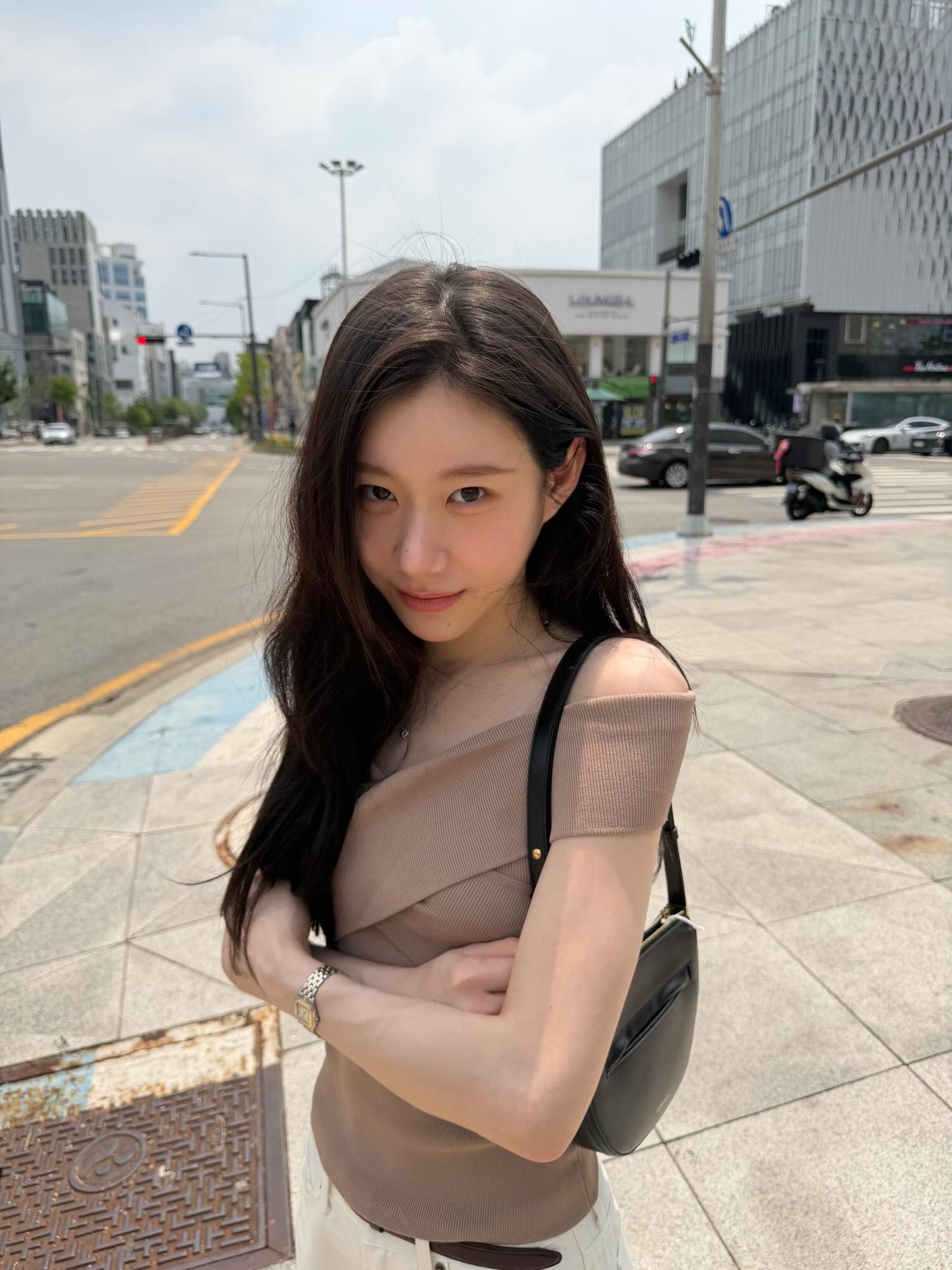 彩领ins