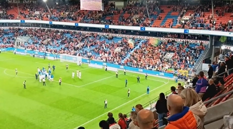 早报: C罗替补未登场, 葡萄牙2-1挪威;哈维首胜, 渣叔难求一胜