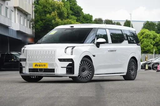 预算45万看极氪009，我更建议把新车和二手高配放在一起选 最近看ZEEKR