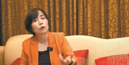 黄智贤又开炮！左批傅崐萁右骂朱立伦日前才宣誓”不对国民党说三道四“的媒体人黄