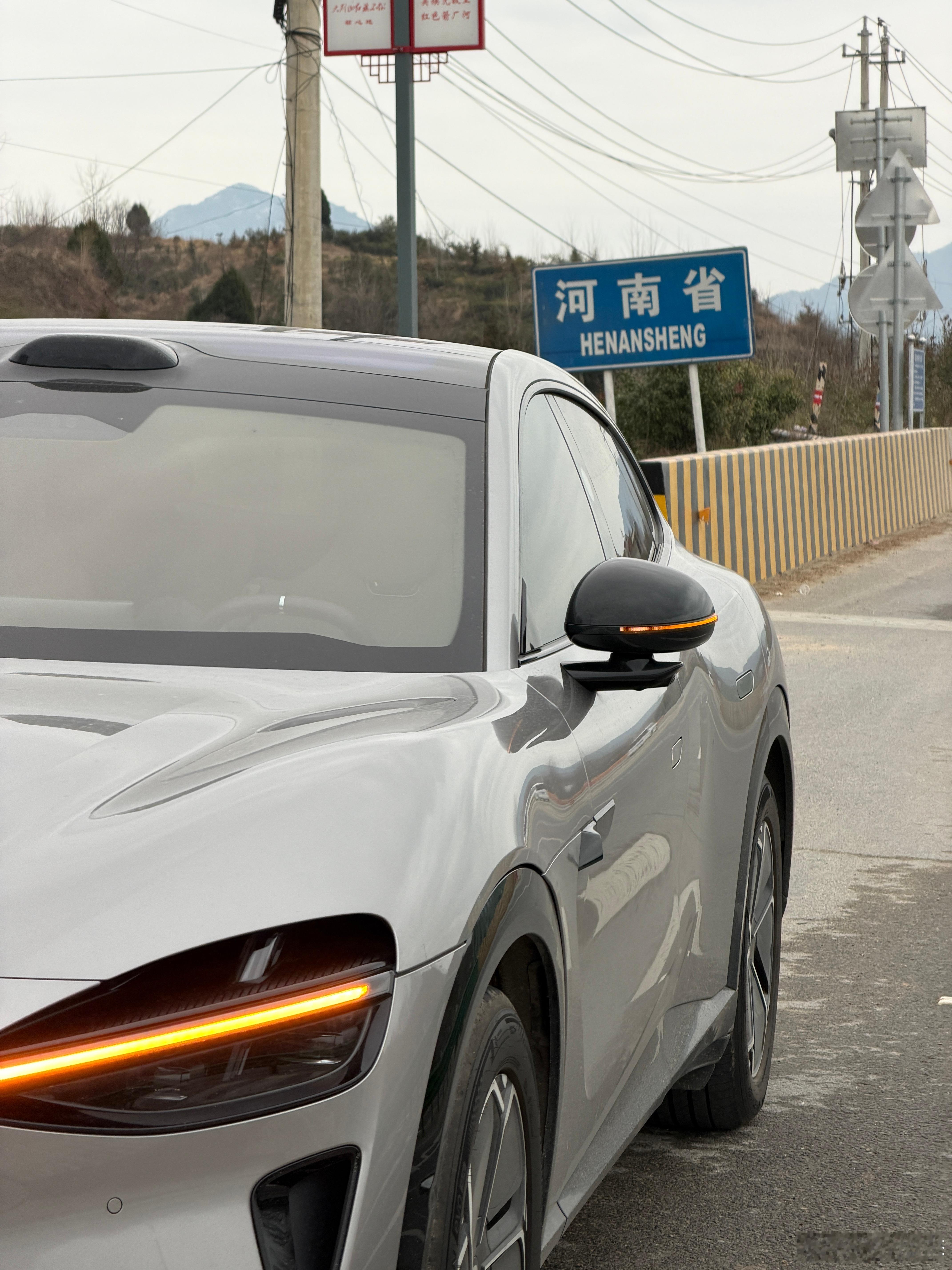 从武汉临时回河南老家一趟经过两省交界的地方不得不感叹河南的道路基建相比周边几个省