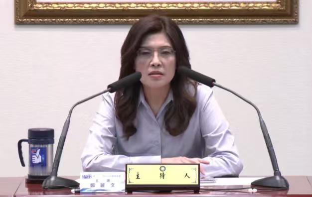 国民党新人事变动，释放不寻常信号，不简单日前，国民党团干部改选，国民党团首席