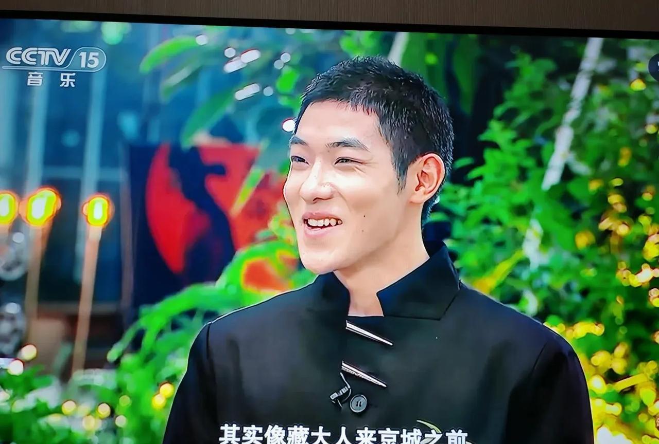 藏海没出现，到处都是讨论藏海的声音，这就是口碑和影响力，不能被忽视的大男主，影视