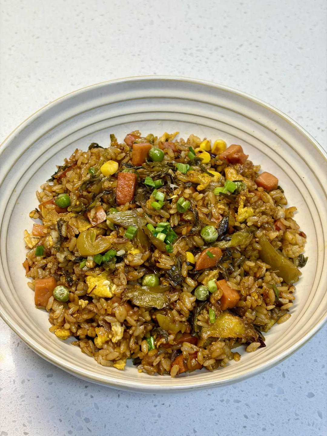 吃不腻的酸菜火腿炒饭，附详细做法～