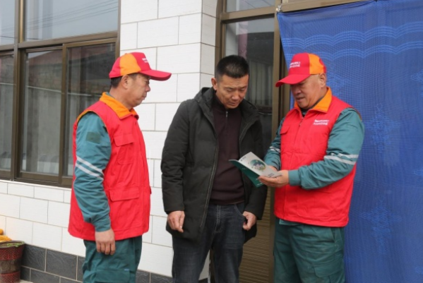 国网壶关县供电公司: 暖心服务进乡村电力爱心超市守护群众暖冬