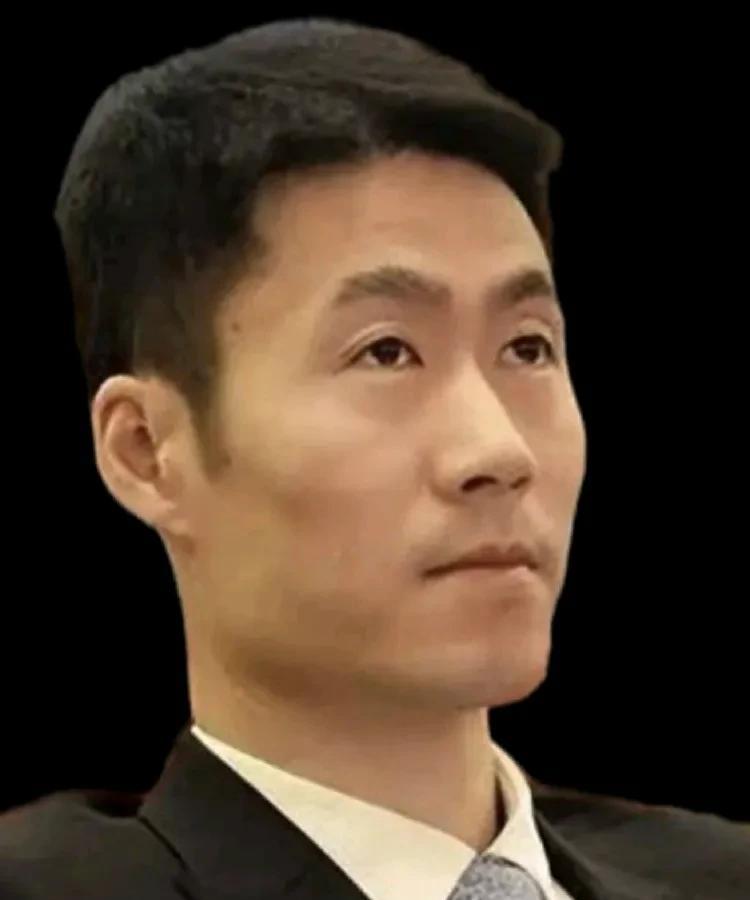 王励勤收到一个好消息！一个坏消息！好消息王楚钦美国大满贯男单夺冠！坏消息樊振