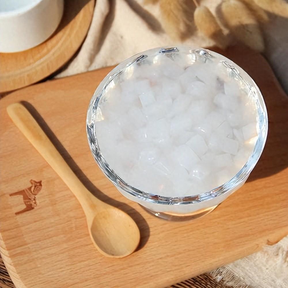 🌞喝奶茶总爱加椰果？真相颠覆常识，你吃的竟是细菌代谢物？日常买奶茶，