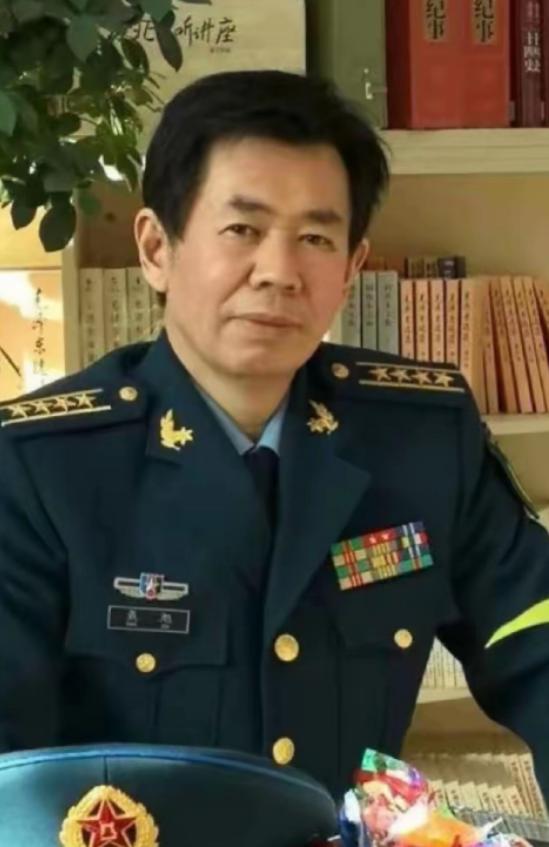 中国著名军事专家戴旭说：我们现在面对外部的各种挑衅，如果再不采用伟人毛主席对外敌