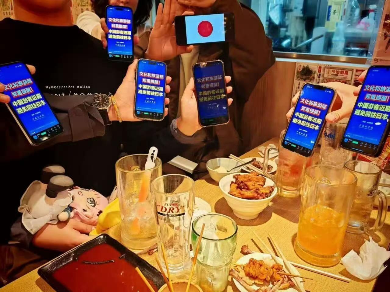 这是在挑衅吗…近日，国家又再次发出提醒近期避免去日本，但就是有这样的一群人偏偏