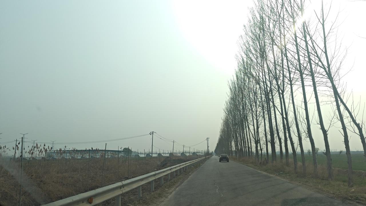 人生就是坎坎坷坷，没有谁一路坦途，且行且珍惜！