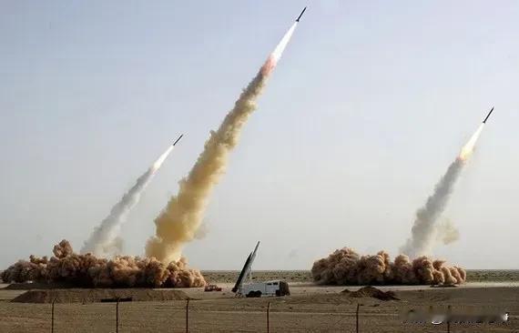 伊朗还有美国现在走了两个极端，属于典型的矛盾论伊朗知道自己防空不行，那就把全国