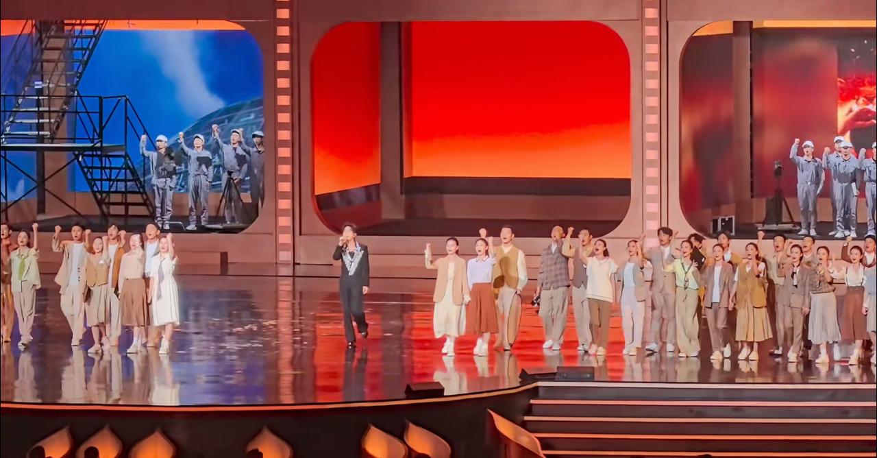 生哥最后这几步我就怕他走慢了！有没有与我一样瞎担心的。就是生哥昨晚《获奖之作