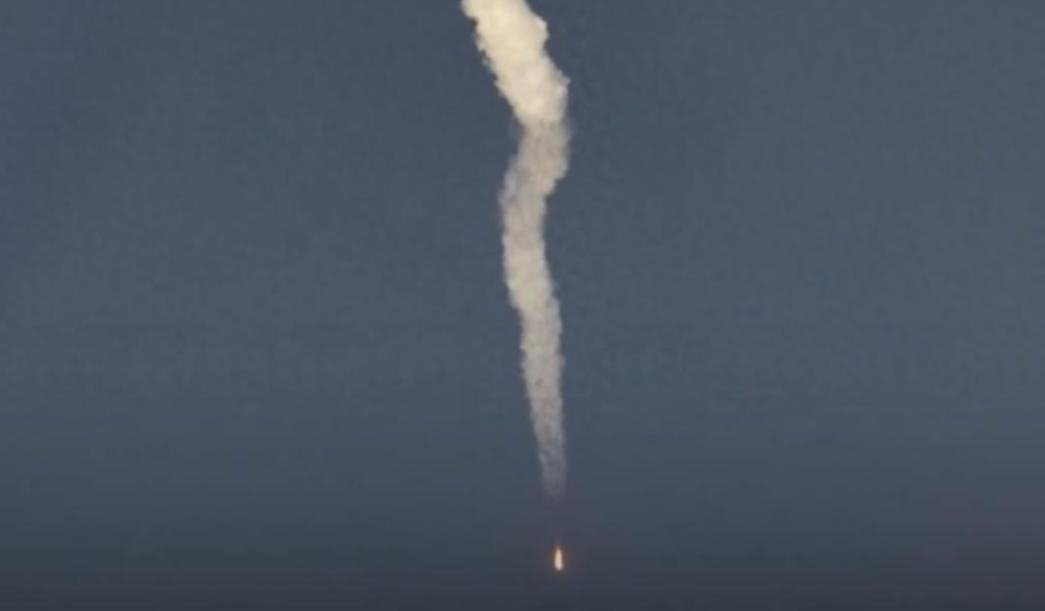 今天太空圈直接炸锅，俄罗斯“联盟MS-28”载人飞船从拜科努尔发射场点火升空，带