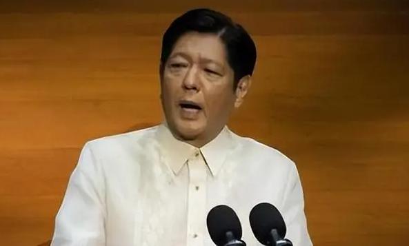 菲律宾军方一把手公开表态保持中立，马科斯弹劾副总统的计划几乎全盘落空，杜特尔特家