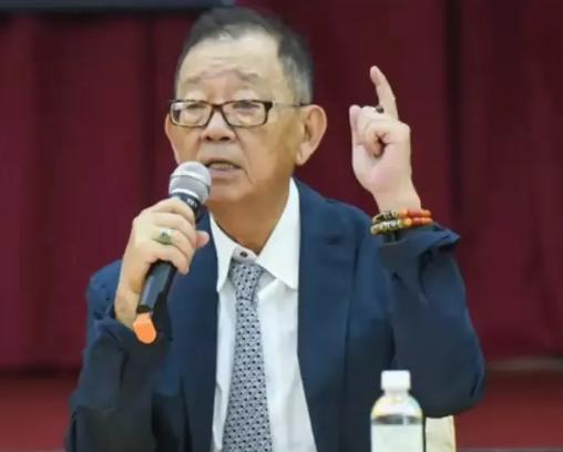 国民党内部竟有人公开喊话：该重启“国统纲领”了！这不是口号，更不是作秀，而是中评