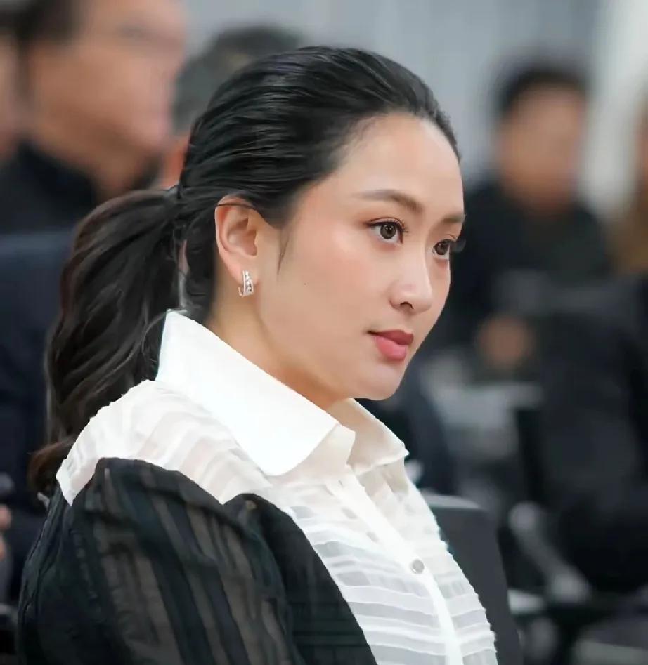 佩通坦已将泰国大选结果告知他信！为泰党作为曾经的泰第一大党，如今竟直接掉到了第