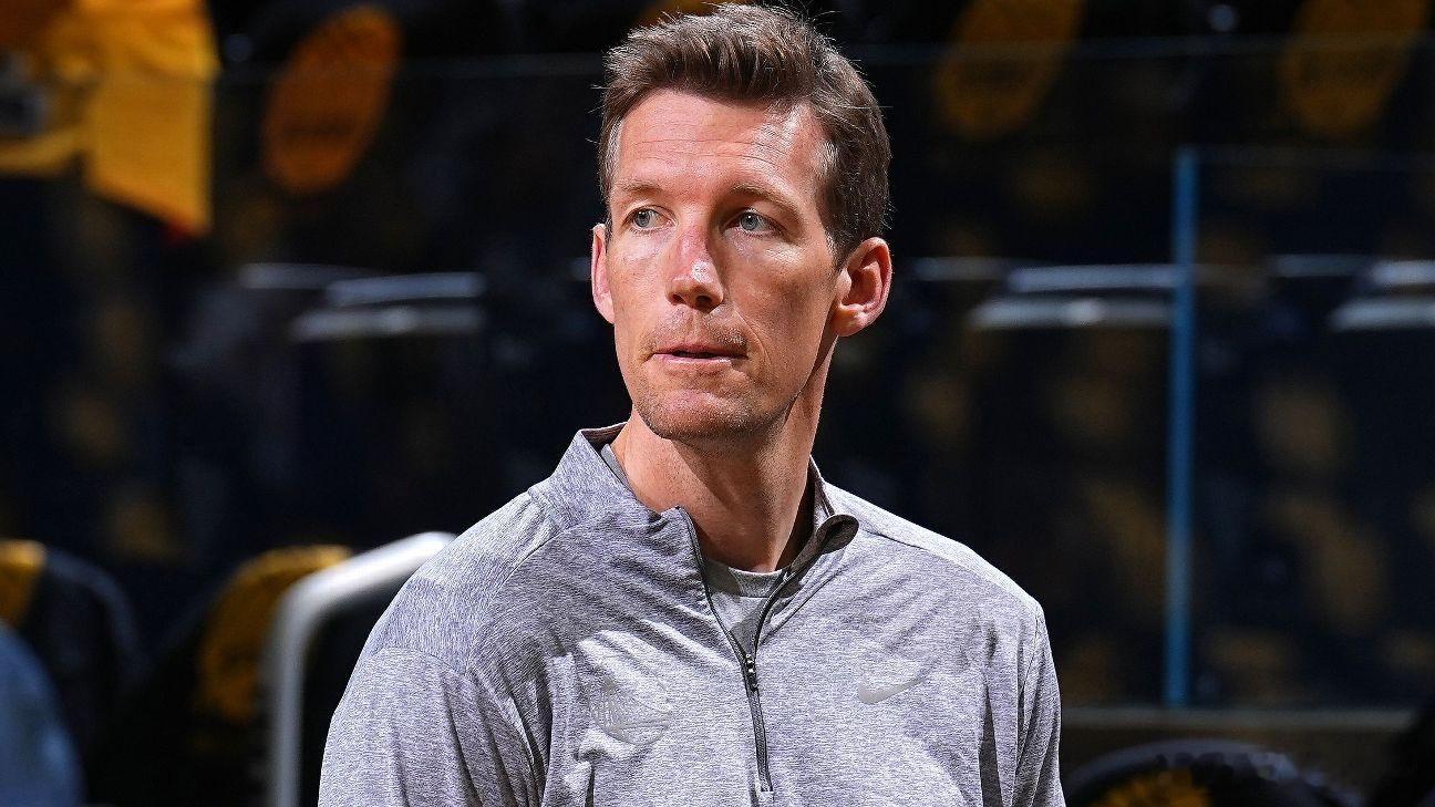 金州勇士随着NBA选秀大会临近，勇士队近期曾与夏洛特黄蜂商讨交易，目标是拿到1