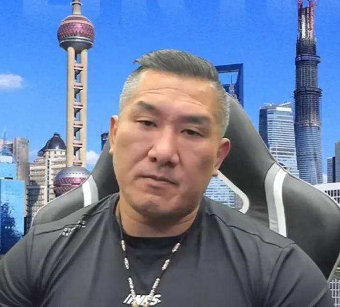 台湾同胞醒了！岛内传来好消息！周锡玮和“馆长”那句“我们该回家了”，尽