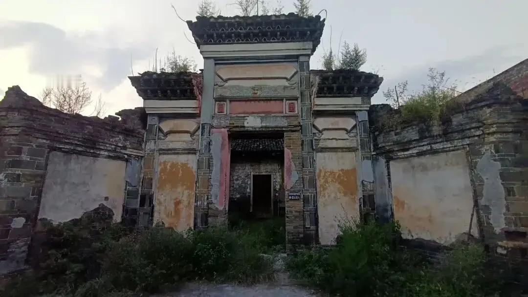 吉安这城市的兴衰太让人感慨。曾经，它可是全国第二大城市，按《大明一统制》记载，明