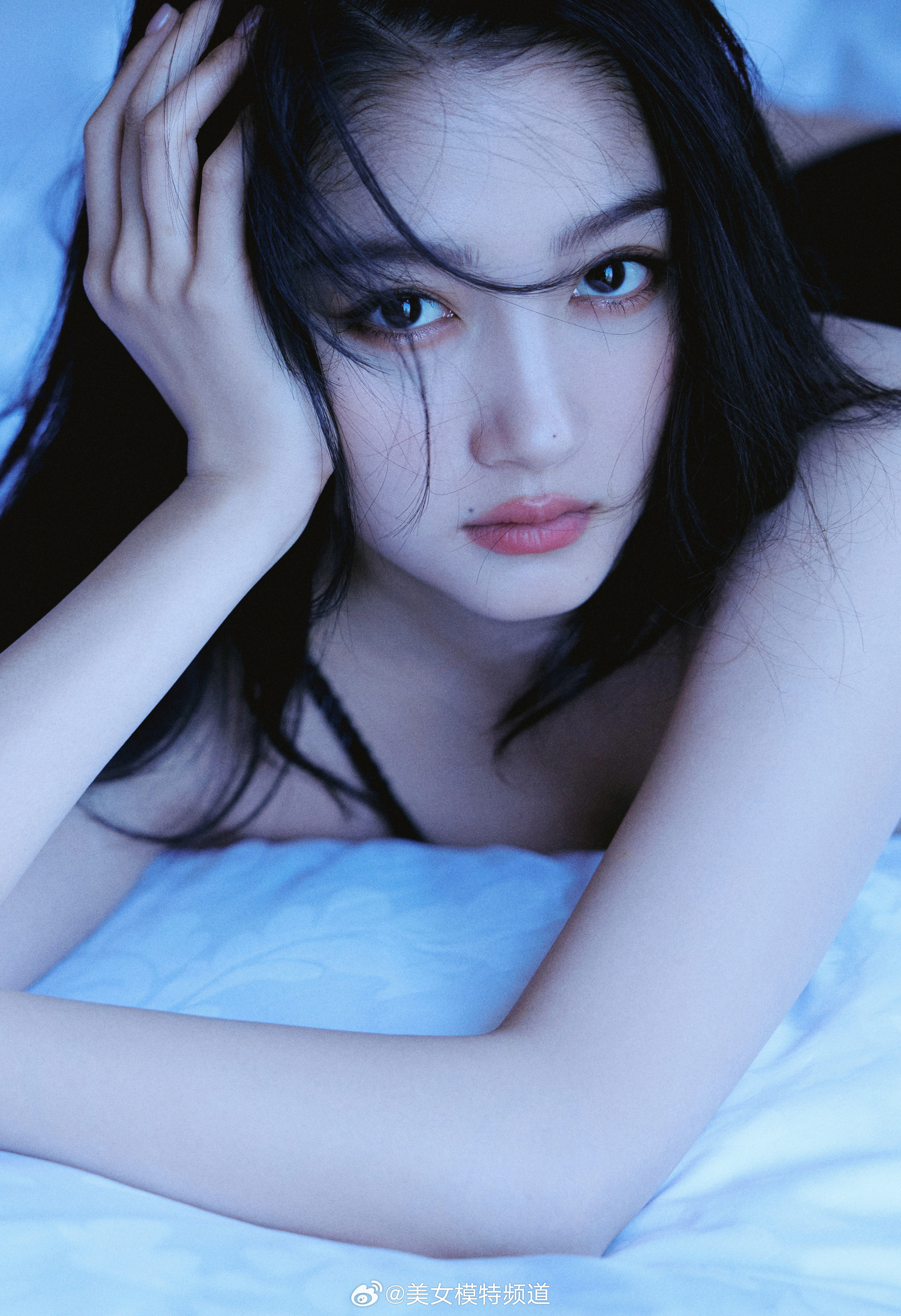 关晓彤慵懒浪漫​​​