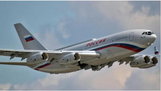 有消息称，俄罗斯核战飞机已经起飞，俄军伊尔-96-300PU指挥运输机不仅仅是一