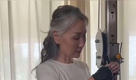 昨天看见一位以前的同事，退休好几年了都没有见面。她的一句话，让我不知所以！退休