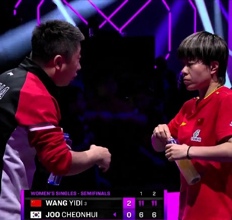 徐辉指导功不可没！如果我没有记错的话，刚刚结束的蒙彼利埃冠军赛是国乒有史以来打的