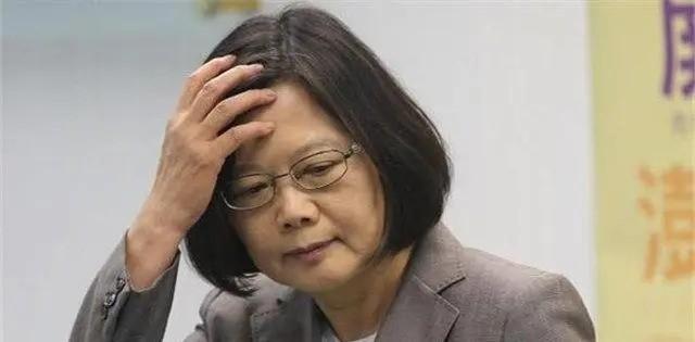 中国要是拦下美国售台武器，会不会引爆三战？说句实话，这很可能就是美国挖好的坑！它