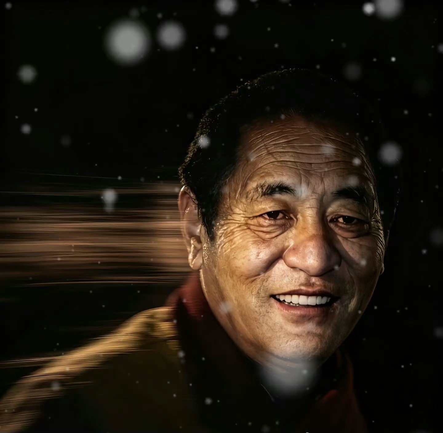 当你一个人的时候，不要寂寞，不要孤独。因为每个人来到这个陌生的世界，都是一个人