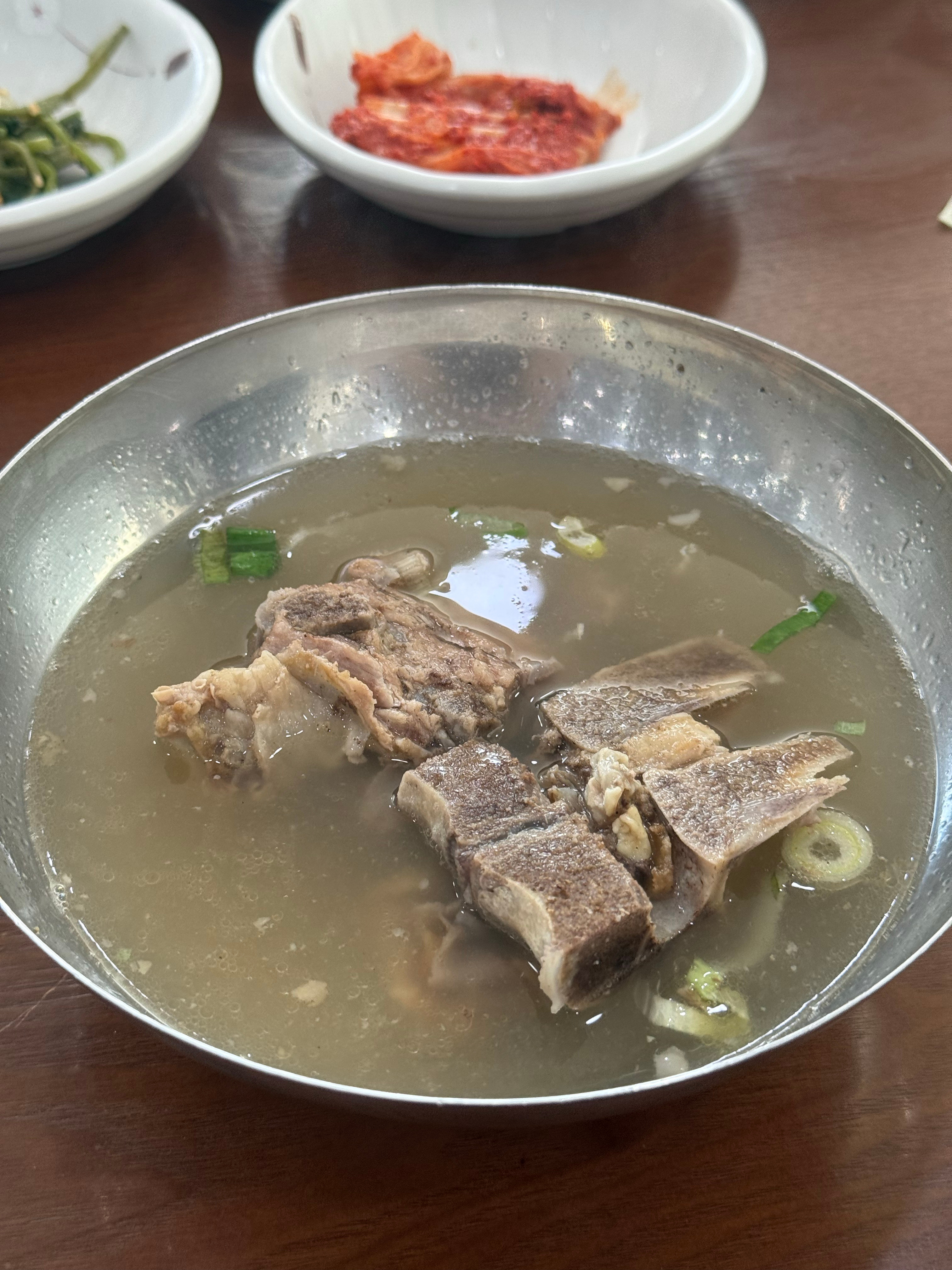 好吃好吃！就是这肉竟然要45一块儿！贵啊！但是好吃！吃完还送根雪糕​​​