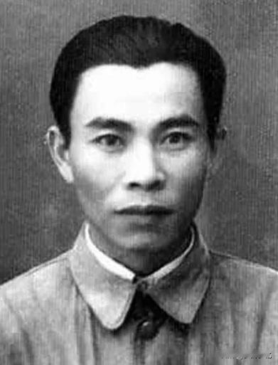 四千里生死闯关！1943陈毅赴延安，曾浪波硬闯百道封锁线1943年底，陈毅