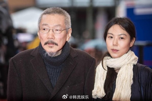 【演员金敏喜为导演洪尚秀诞下一子】相关人士表示