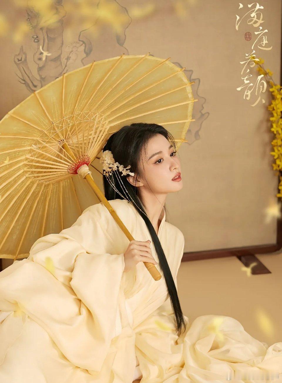 王楚然的汉服造型，简直就是从古画里走出来的仙子！她的每一套汉服都美得恰到好处：