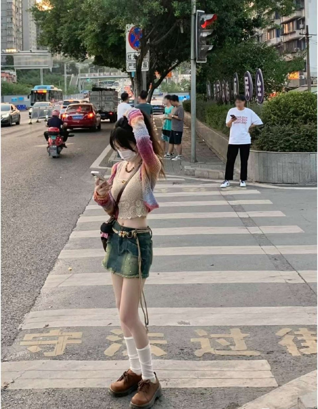 什么样的条件才能追到这样的女生呀？