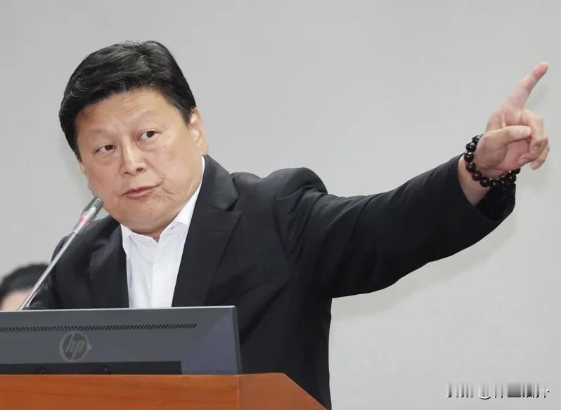 他会危险吗？现在统计出来了针对花莲县民代傅昆萁的第二阶段罢免连署书有3276