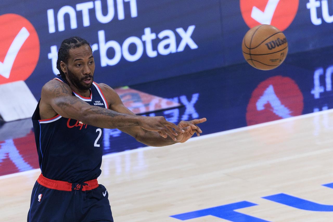 可喜可贺！伦纳德有望再次进入赛季最佳阵容！快船当家球星伦纳德本赛季已经出场5