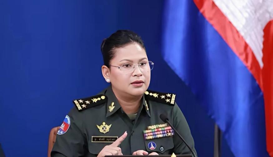 急眼了！柬埔寨表态！来自法新社18日消息，柬埔寨国防部今天发通报称“17日下午至