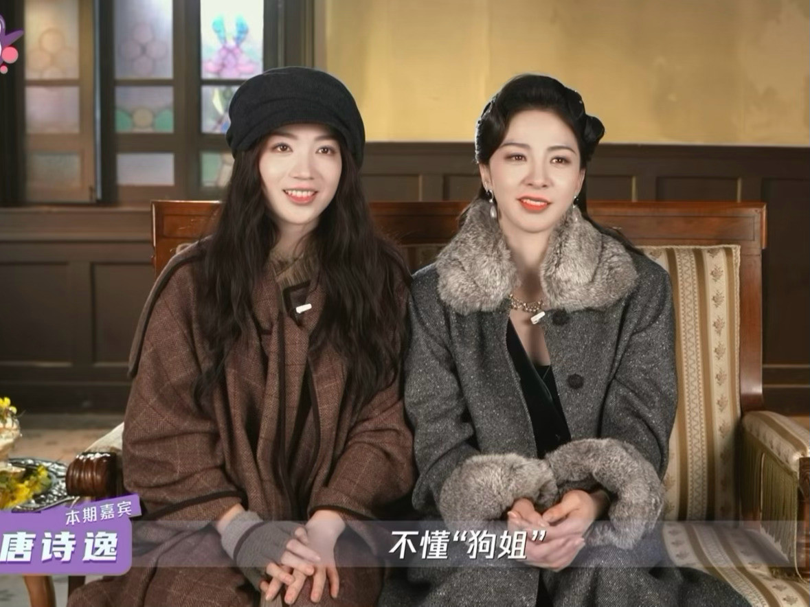 不懂狗姐但把妹妹的头当小狗摸