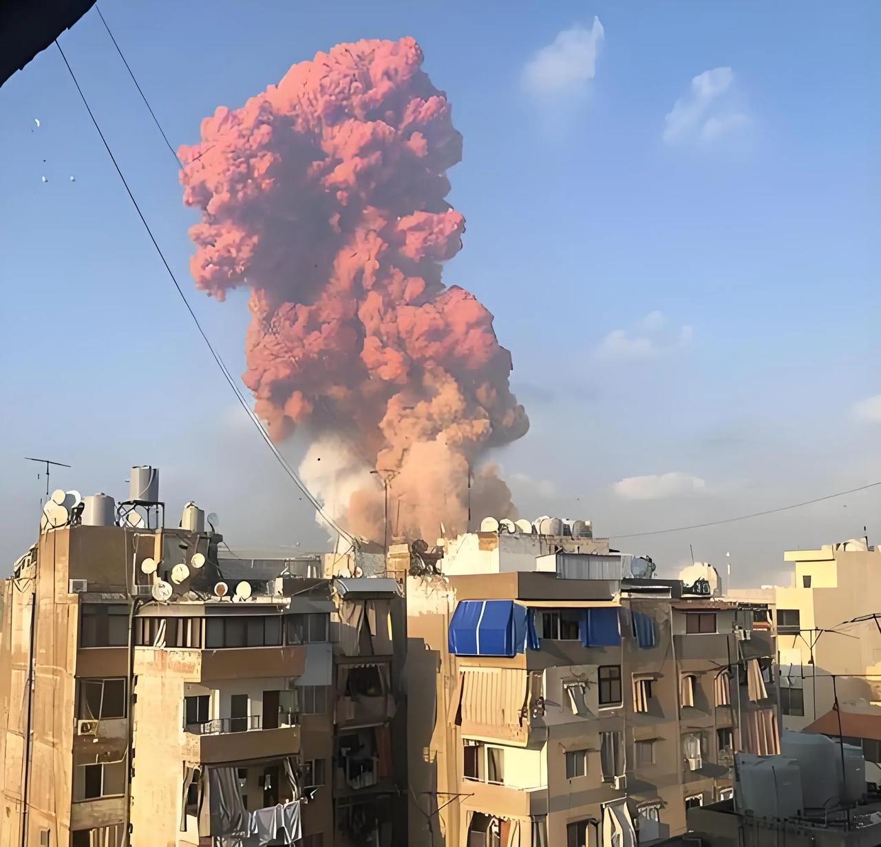 美伊冲突进入第13天后，战场形势出现新的转折。随着穆杰塔巴成为伊朗新的最高领袖，