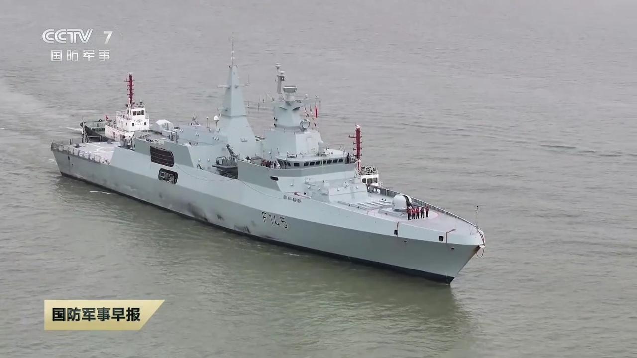 3月15日下午，南非海军MEKO-A200型"阿玛托拉"号护卫舰抵达上海进行5天