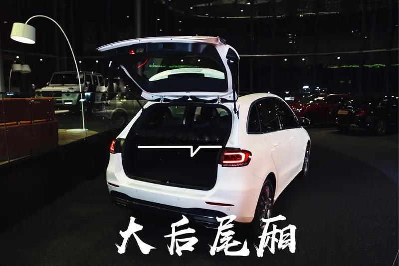 奔驰GLC里面最值得买的就是260的经典版，这台车很多人买，就是为了那个大标，