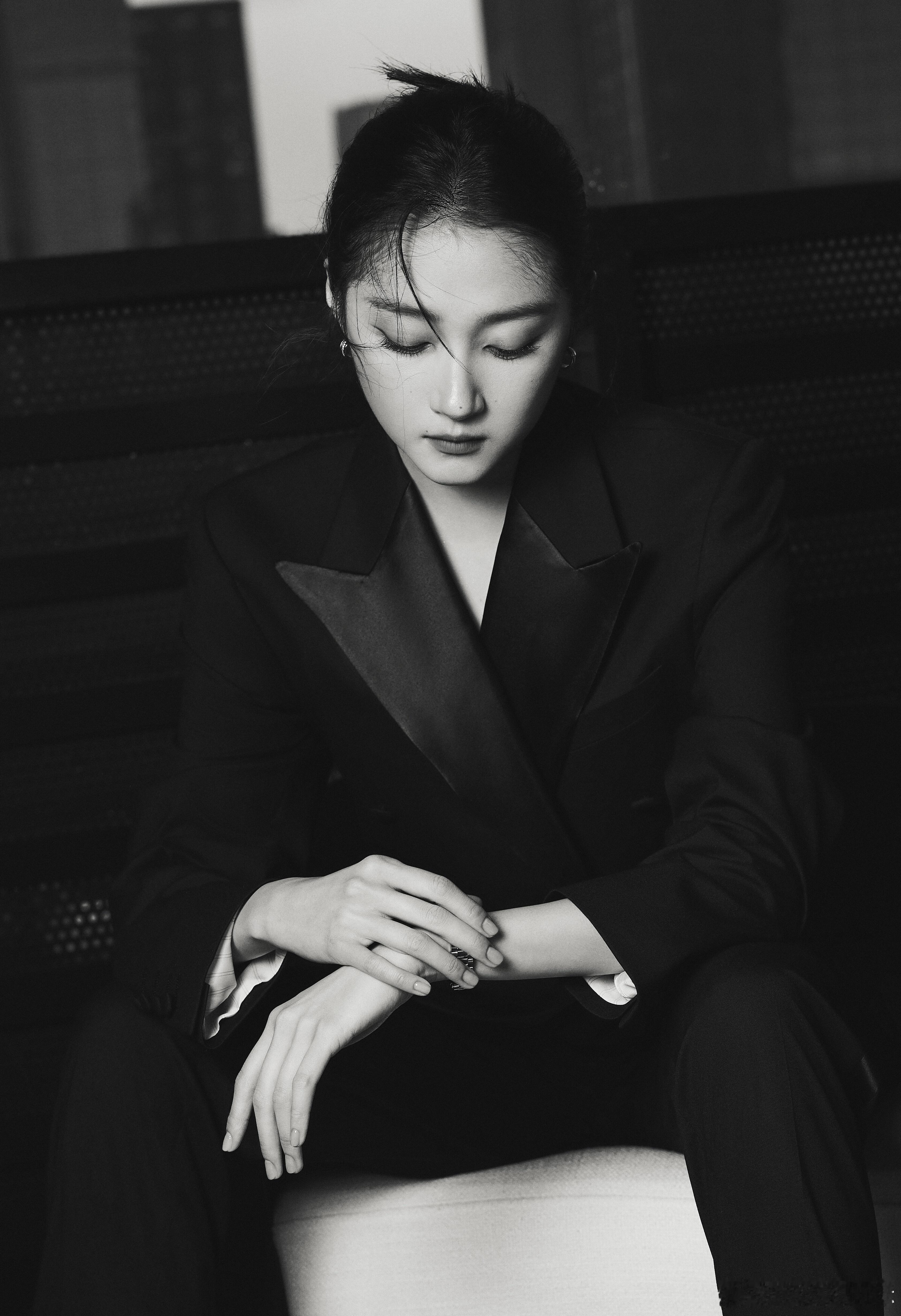 关晓彤最近美得我一愣一愣的！！​​​