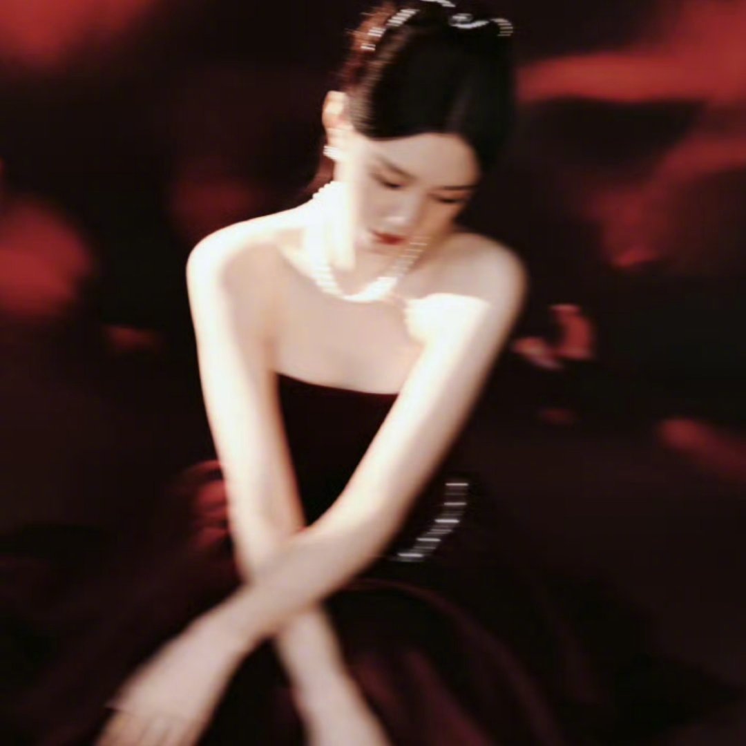 沈梦辰怎么瘦成这样沈梦辰！！！！！真的美我一大跳！！瘦成这样了都！！美得让人惊艳