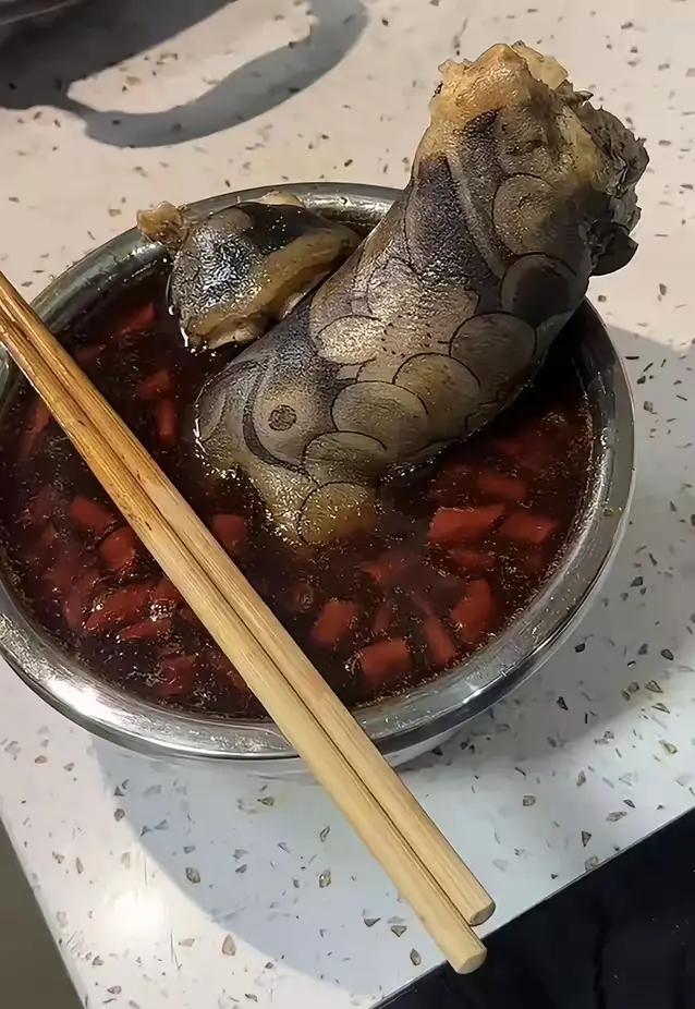 好吓人，不敢吃为啥会这样啊