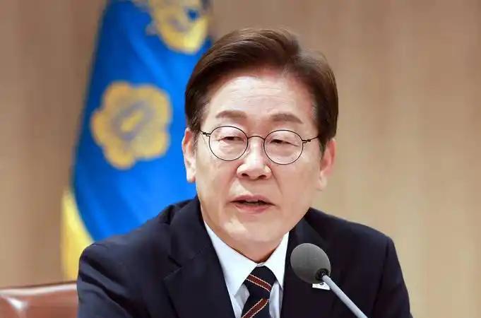 李在明好不容易硬气一回，韩国网友却被吓坏了！韩国总统李在明在出席联大会议前一天