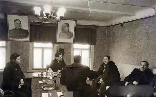 第一次看见！1949年12月，毛主席在莫斯科的留影